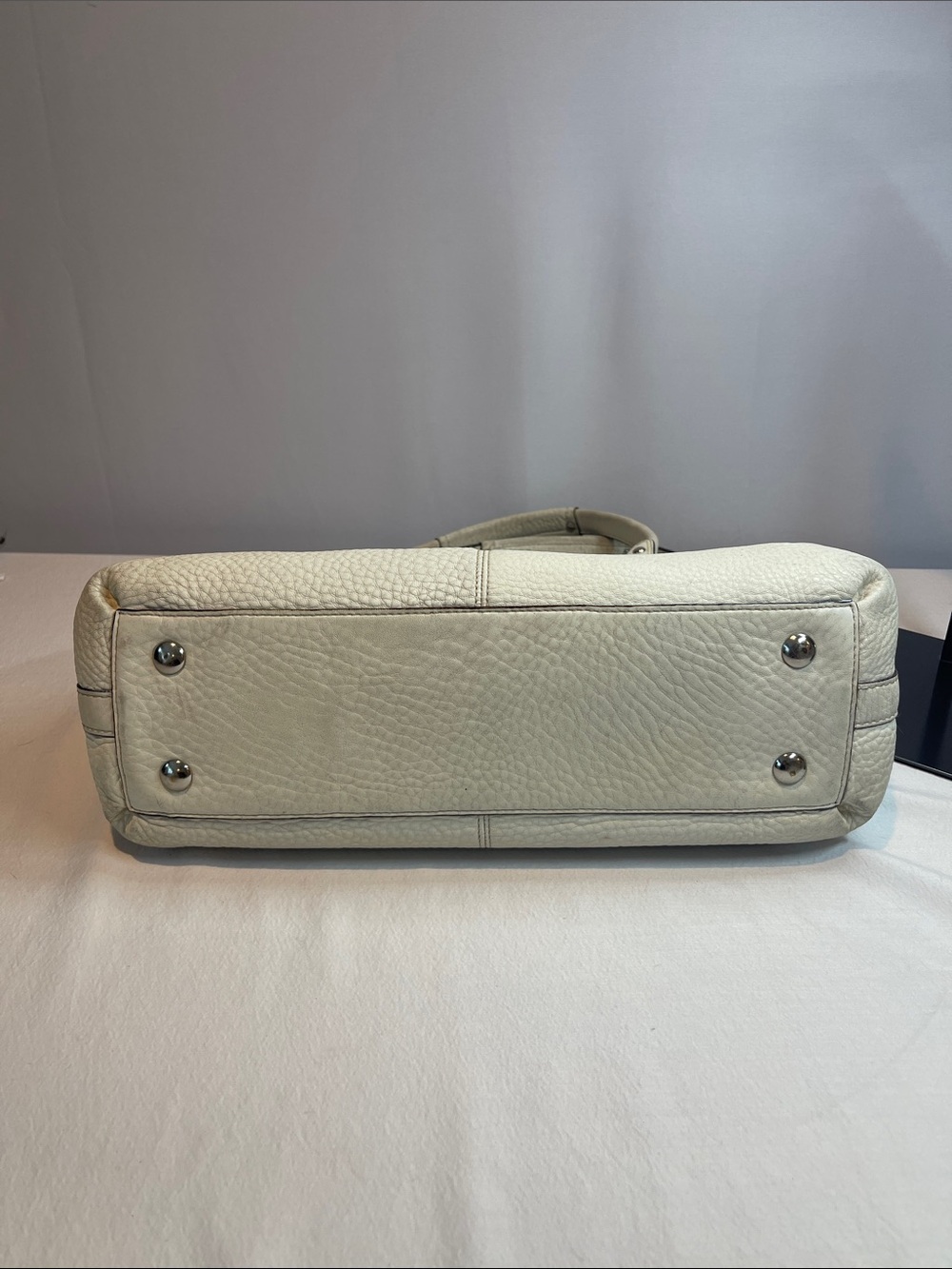 Coach G1085-F14686 Penelope Crème Pebbled Leather Tote/Shoulder Bag Ivory Cream - Picture 7 of 14